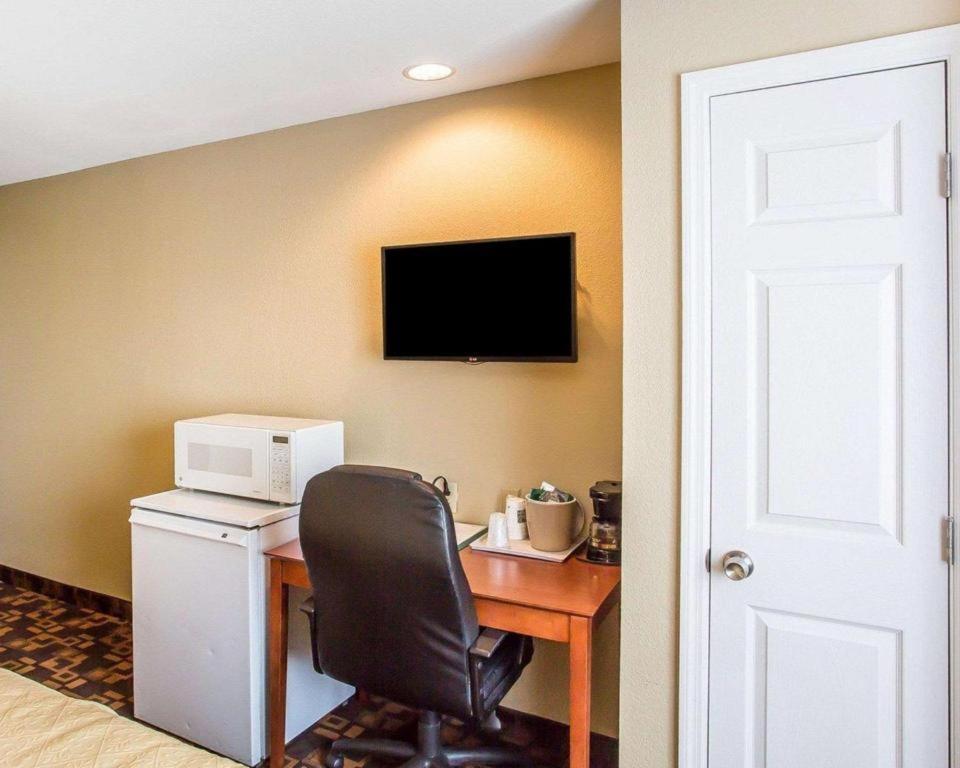 Quality Inn & Suites Mount Juliet Exterior foto